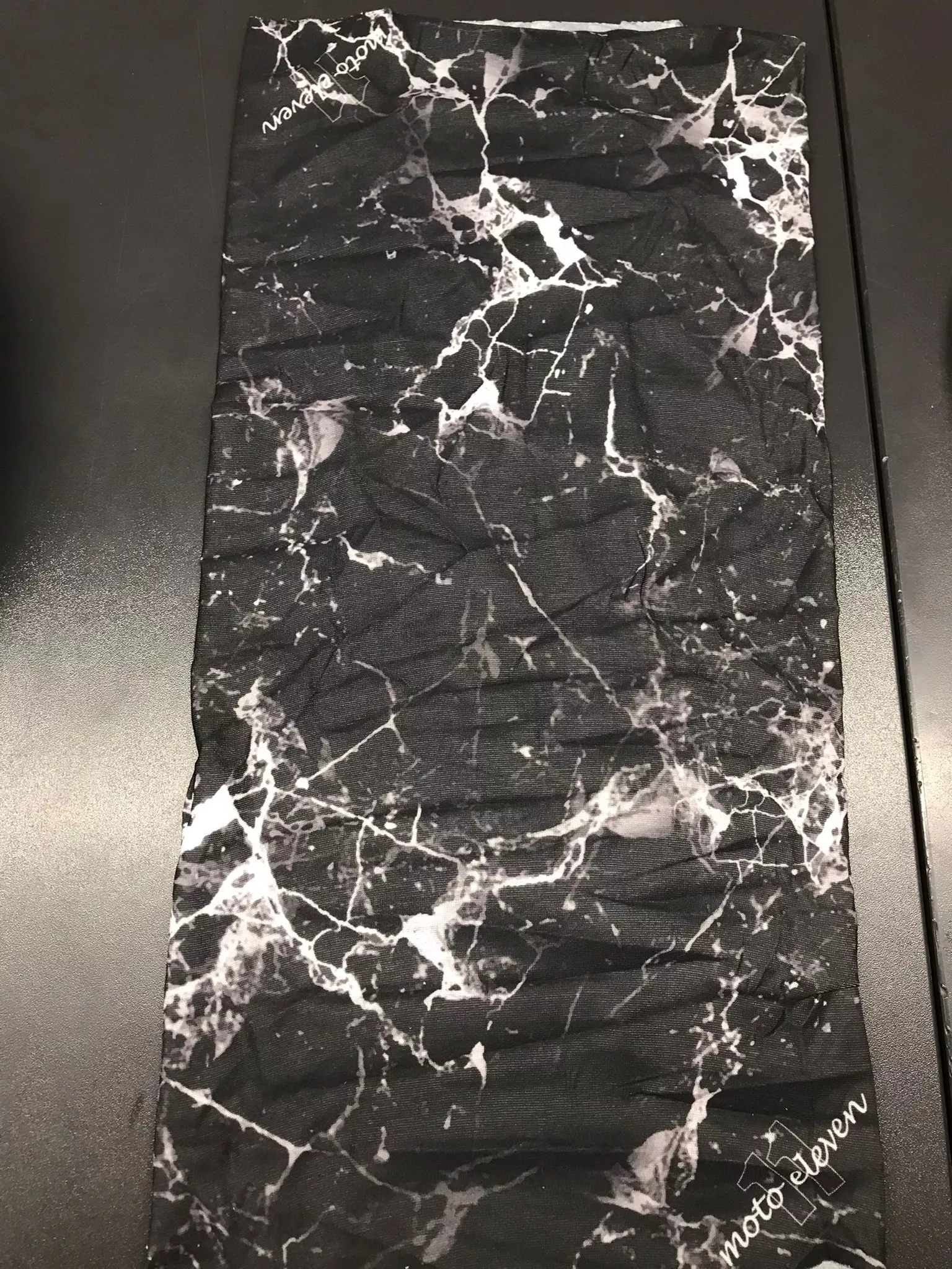 TOUR DE COU M11 BLACK MARBLE